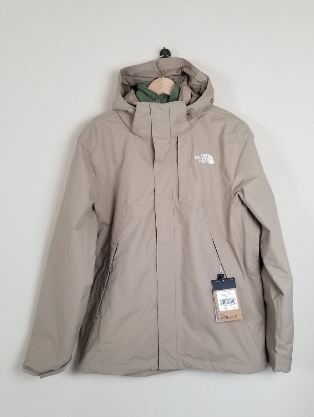 The North Face Lone Peak Triclimate 2 Jacket Size Medium NWT